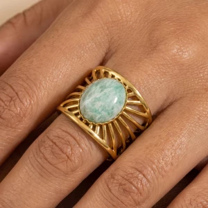 Oval Stone Sunburst Openwork Ring