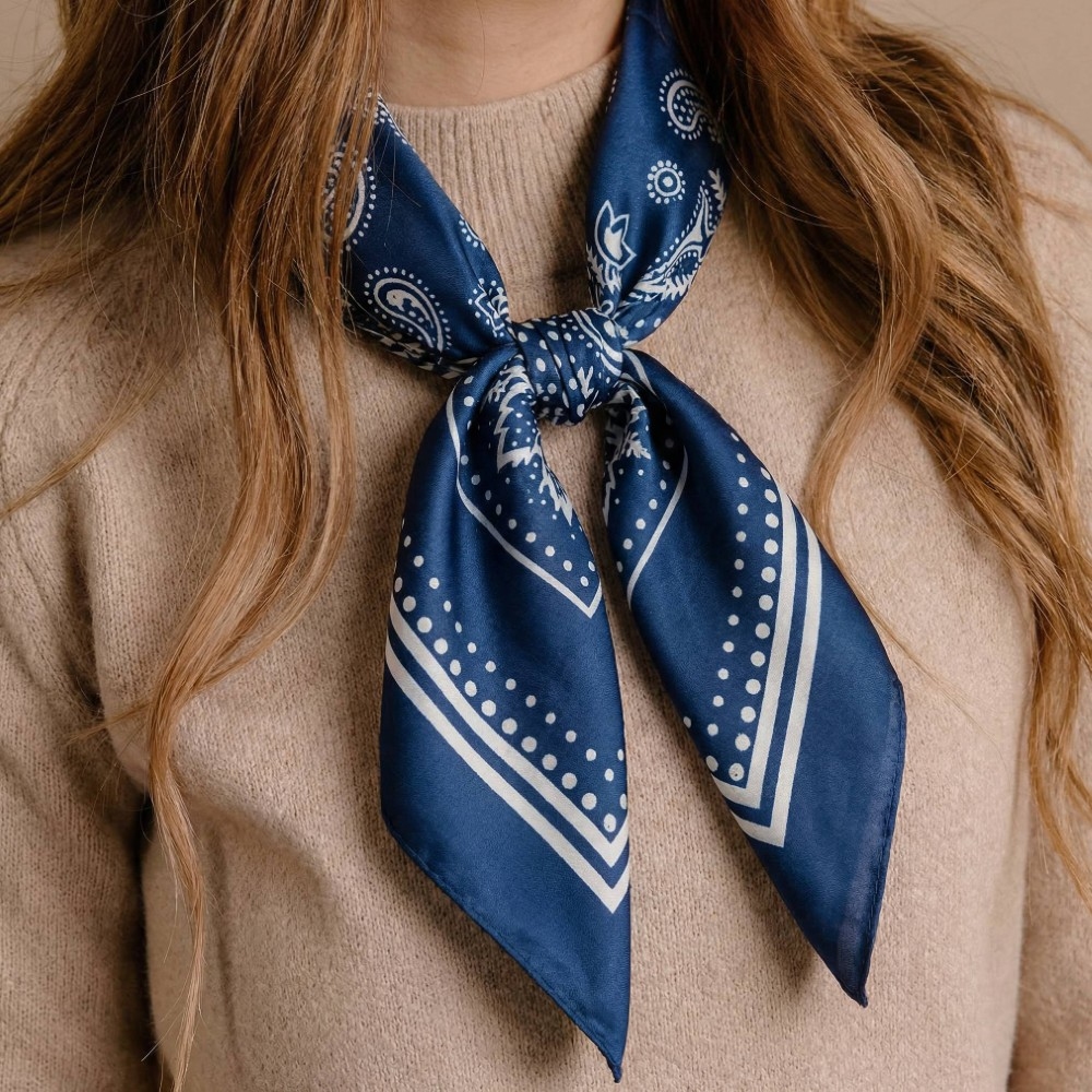 Light Paisley Design Square Bandana Scarf