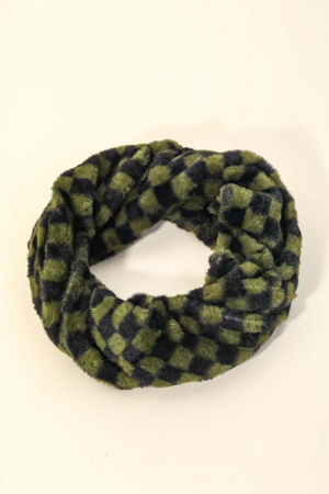 Fuzzy Checkered Fashion Infinity Scarf