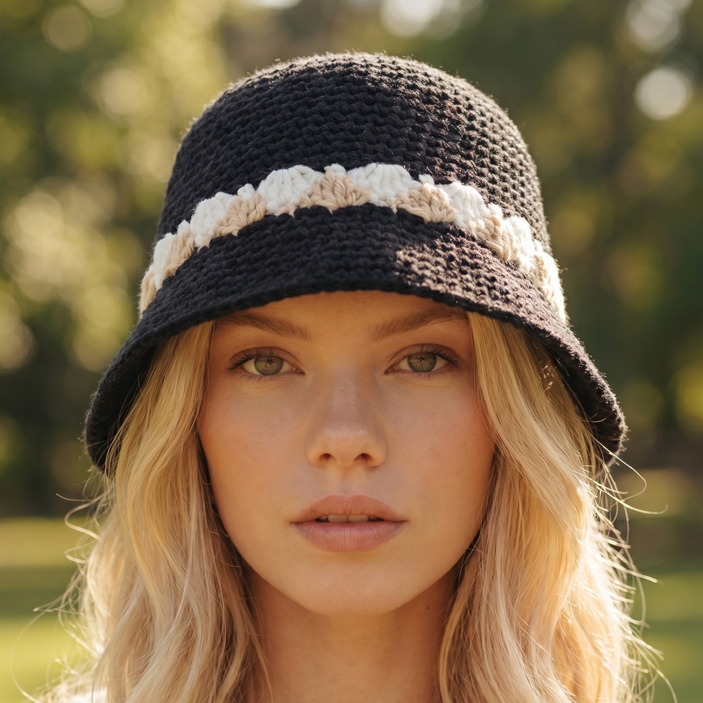 Crochet Bucket Hat With Contrast Band