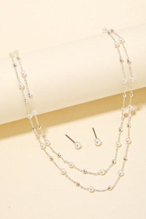 Layered Pearl Necklace Set