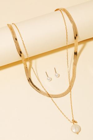 Pearl Pendant Layered Chain Necklace Set