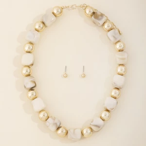 Chunky Tortoise Bead Statement Necklace Set