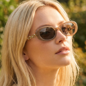 Retro Oval Sunglasses With Chunky Bold Frame