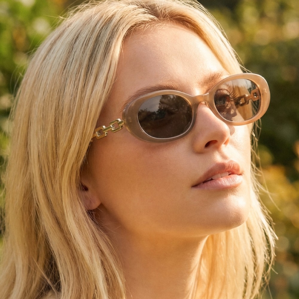 Retro Oval Sunglasses With Chunky Bold Frame