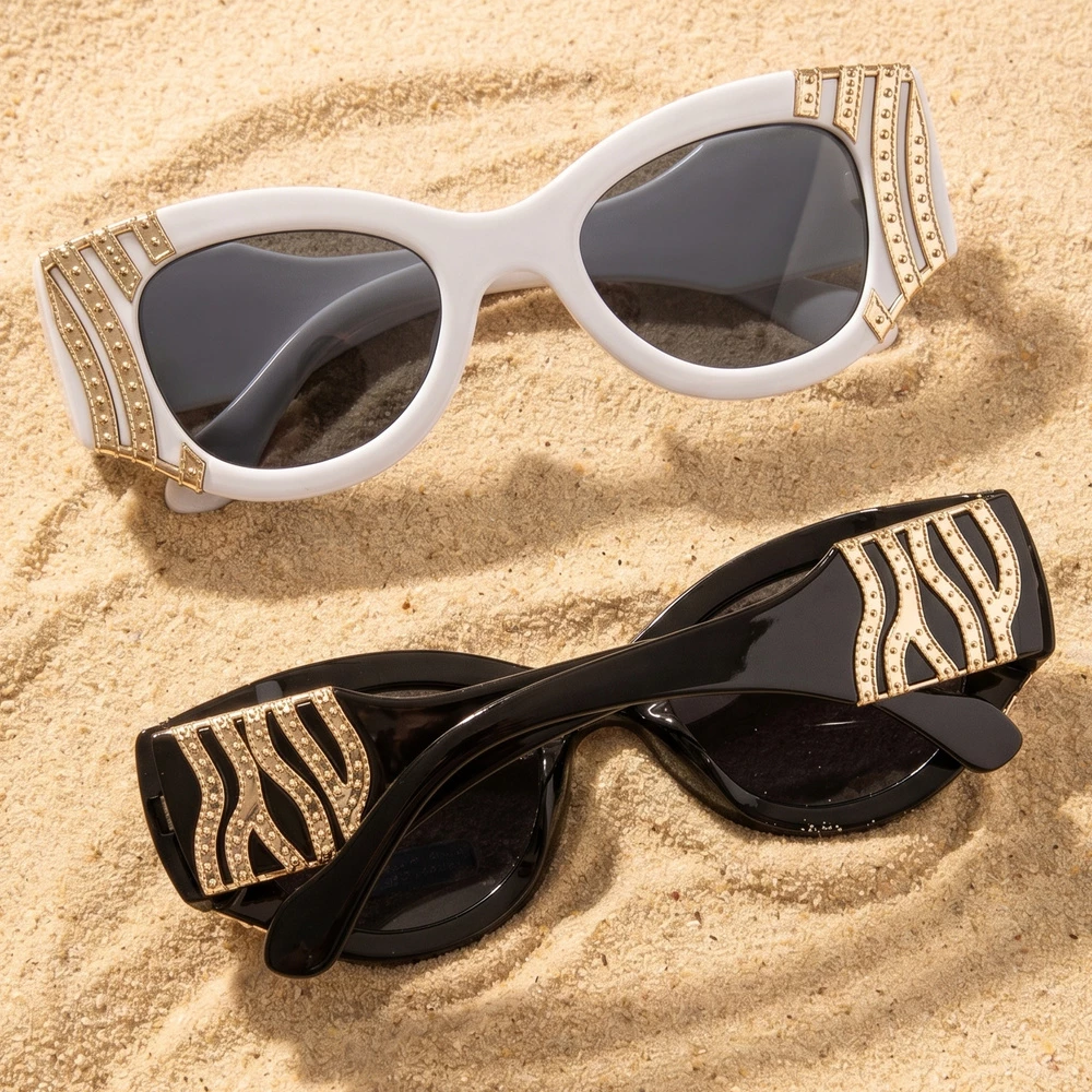 Embellished Stud Oval Frame Sunglasses