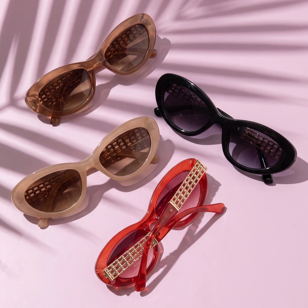 Cat Eye Chain Link Temple Sunglasses