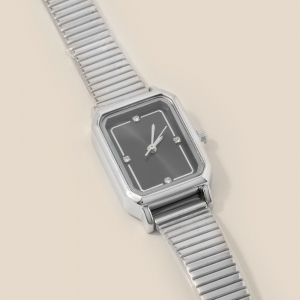 Snake Band Rectangle Style Watch