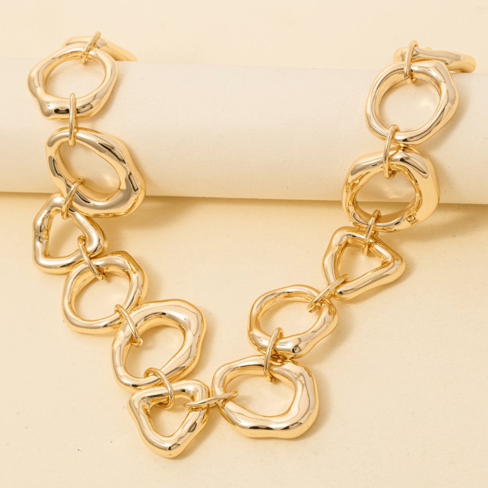Irregular Metallic Statement Chain Necklace