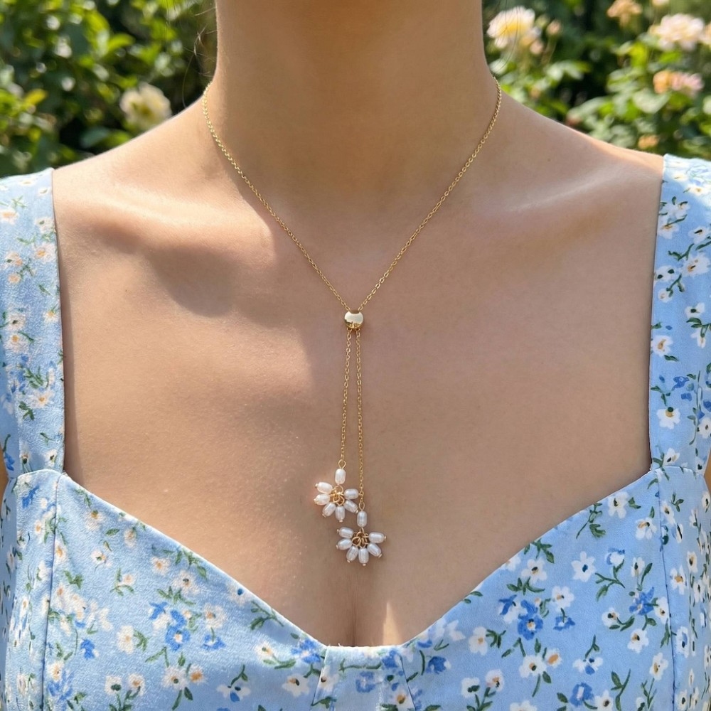 Pearl Beaded Flowers Y Chain Necklace
