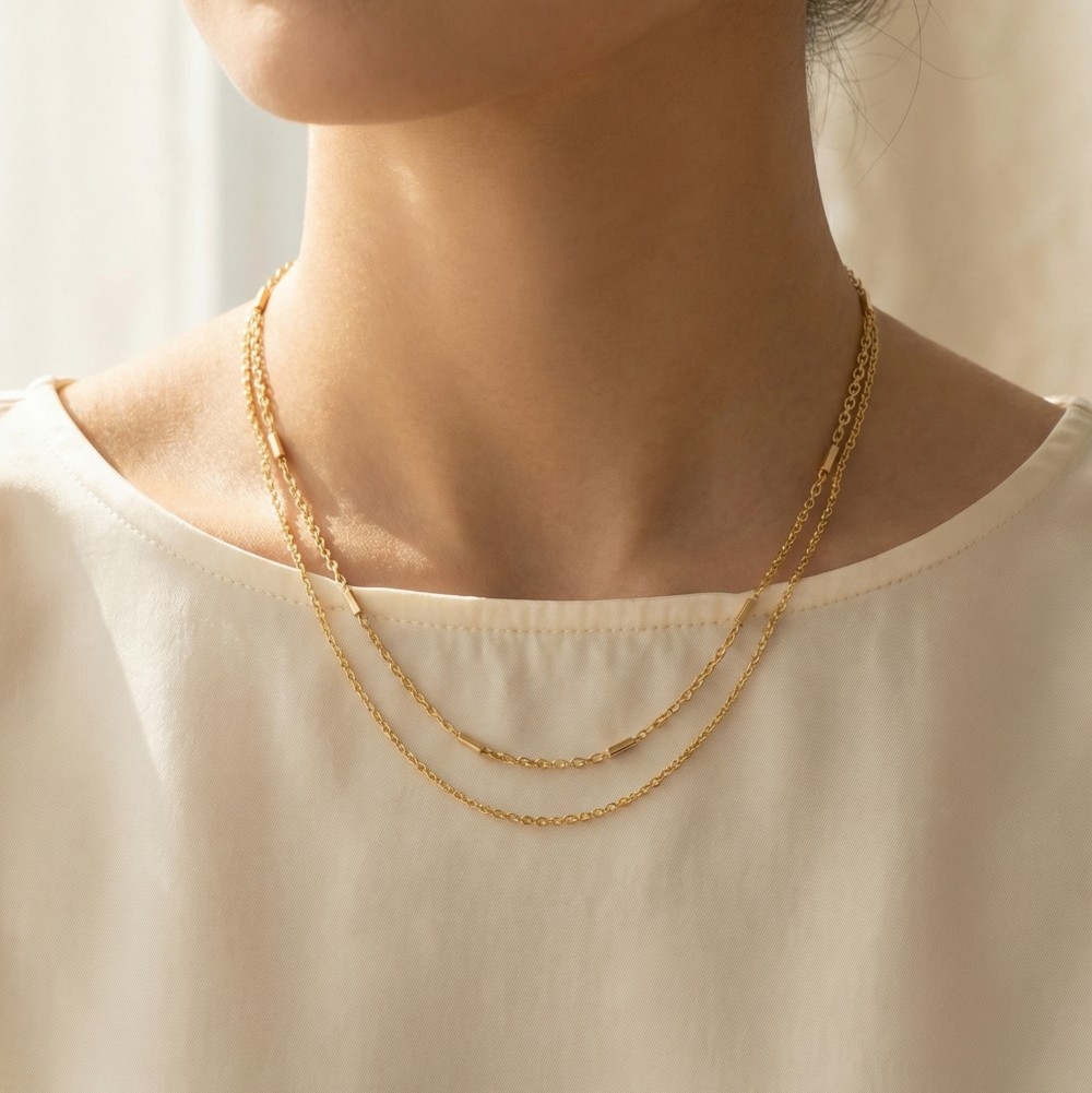 Bar Accents Chain Layered Necklace