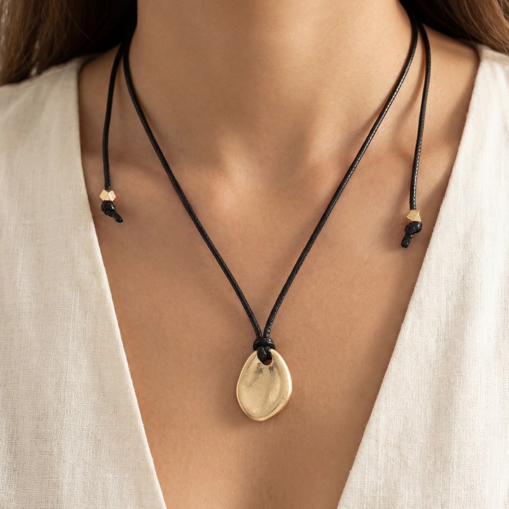 Adjustable Cord Oval Disc Pendant Necklace