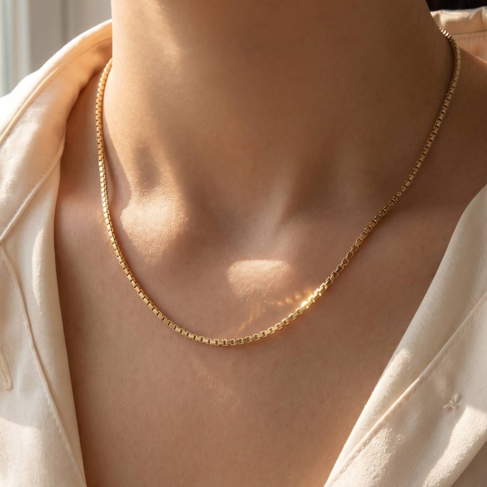 Dainty Box Chain Necklace