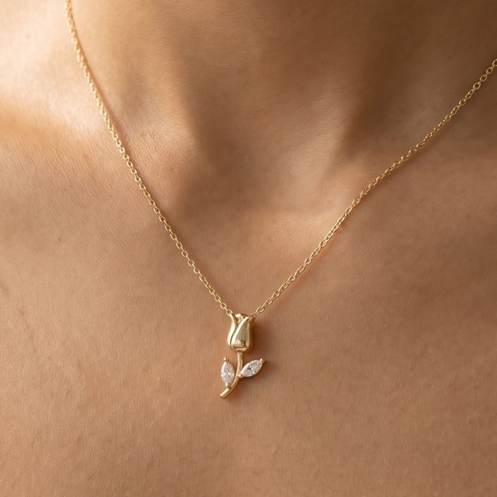 Dainty Chain Gold Rose Bud & Cz Leaf Pendant Necklace