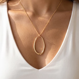 Adjustable Slider Chain Organic Oval Pendant Necklace