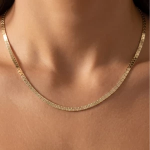 Flat Square Box Snake Chain Necklace