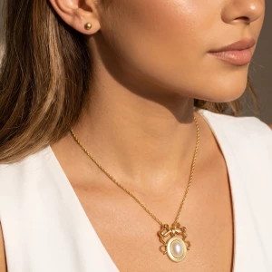 Dainty Bow Pearl Medallion Pendant Necklace