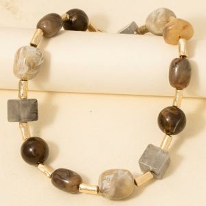 Resin Stones And Metallic Accent Beaded Necklace