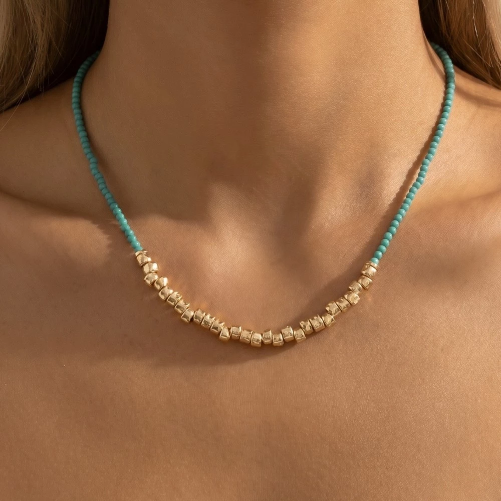 Metallic And Faceted Glass Beaded Necklace
