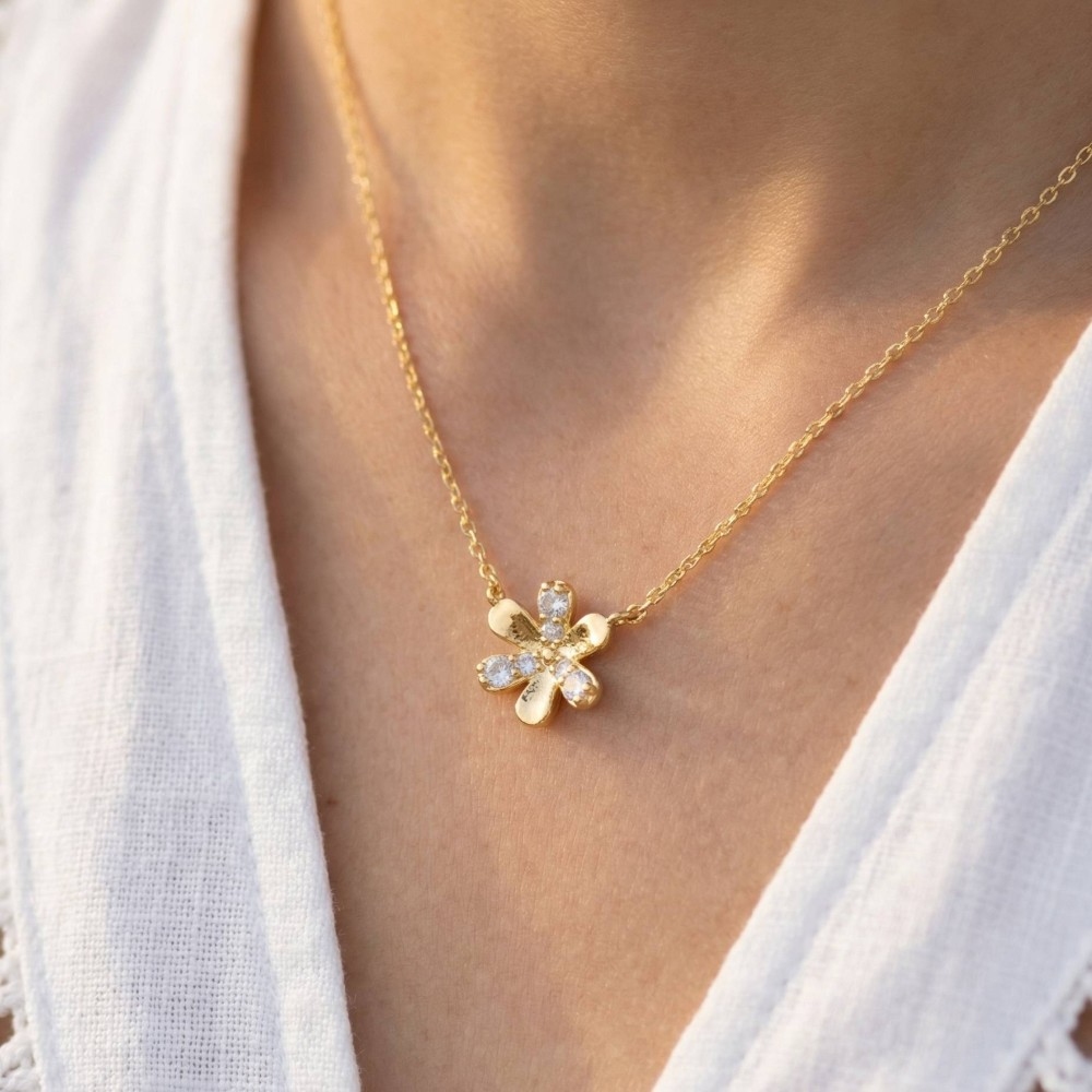 Flower Pendant Necklace