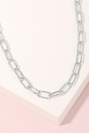 Textured Metallic Oval Chain Link Necklace