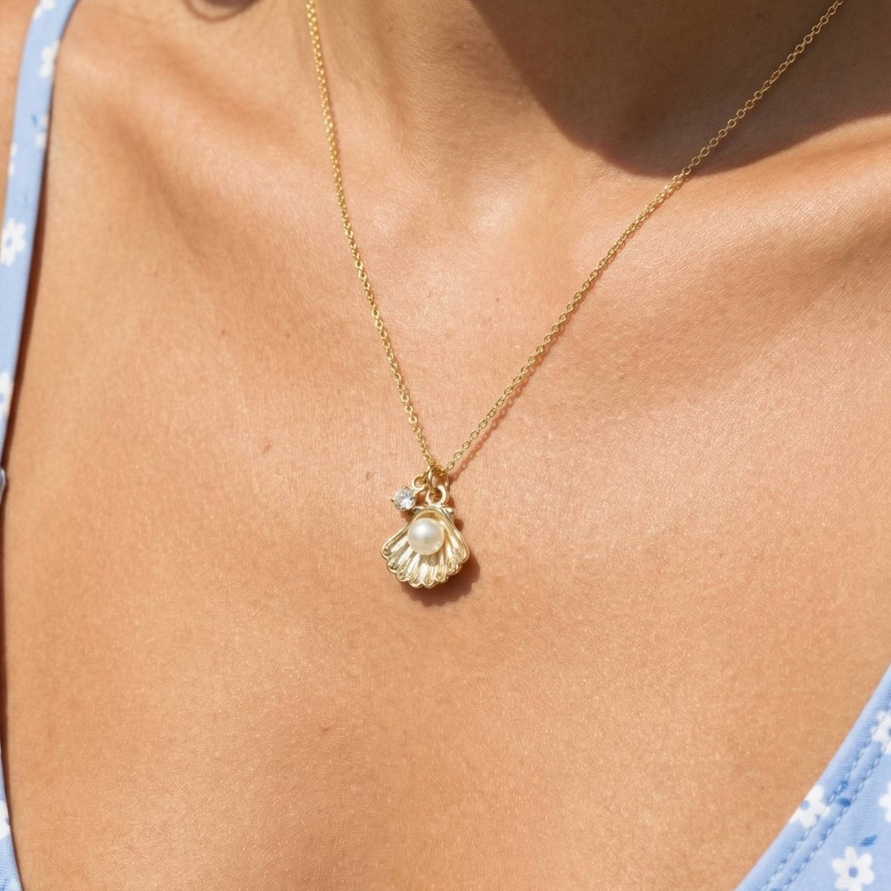 Pearl Clam Shell And Gem Pendant Necklace