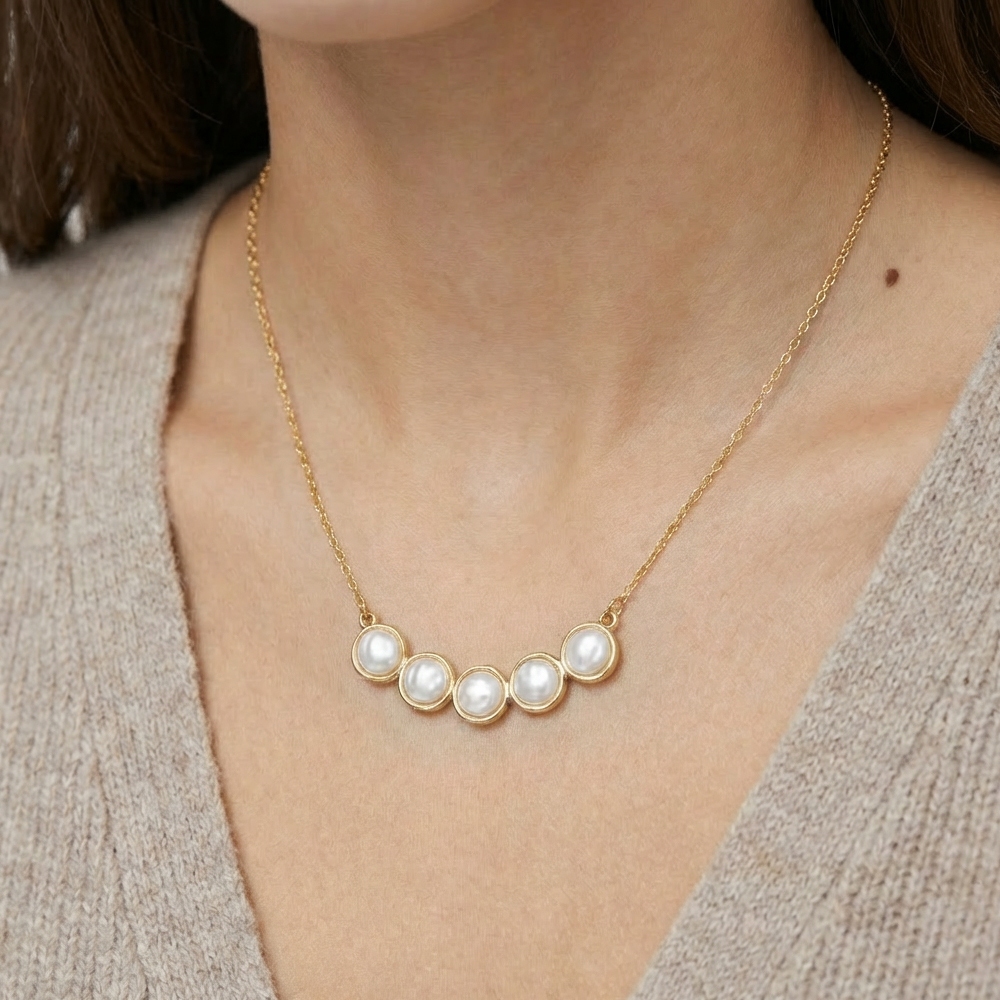Pearl Disc Bar Pendant Necklace