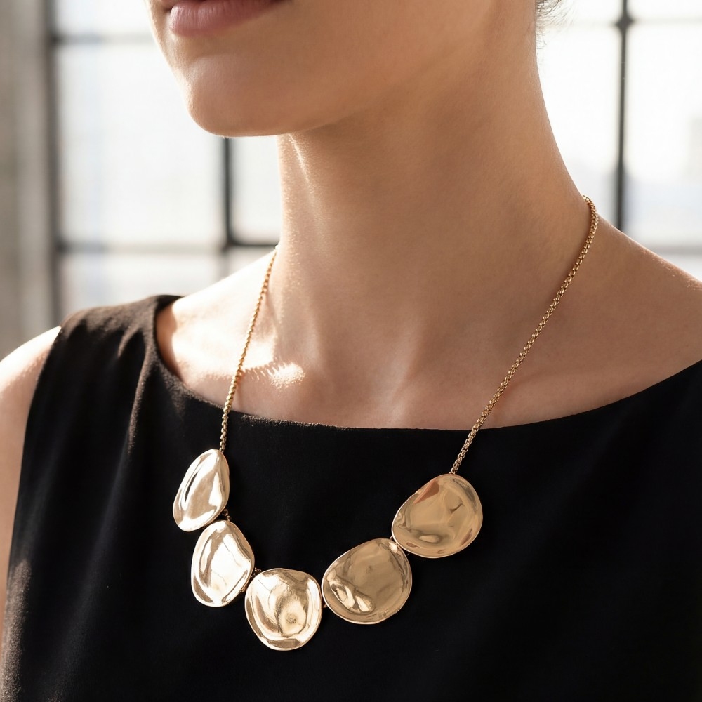 Metallic Irregular Petal Charms Chain Necklace