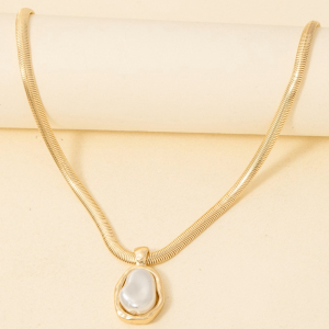 Pearl Pendant Herringbone Chain Necklace