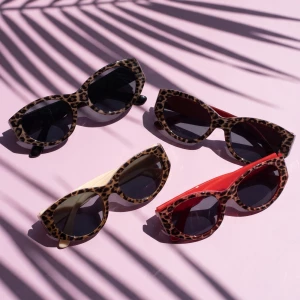 Oval Animal Print Frame Retro Sunglasses