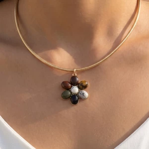 Semi Precious Stone Flower Pendant Necklace