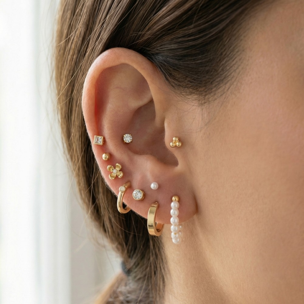 Assorted Pearls And Flowers Earrings Set