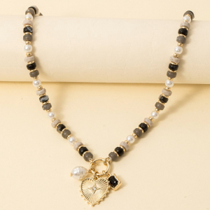 Pearl And Heart Pendants Acetate Beaded Necklace
