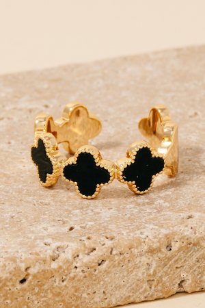 Gold Dipped Shell Clover Linked Open Band Ring