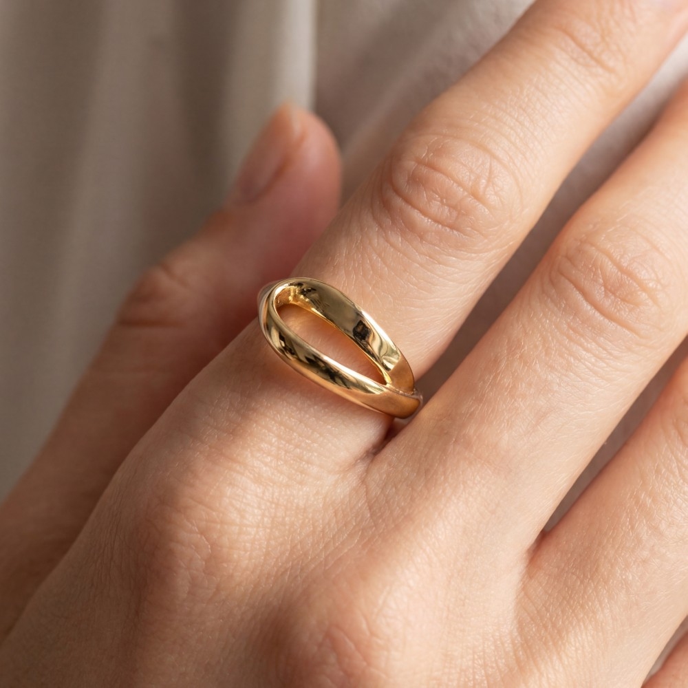 Ornate Sculpted Twist Double Row Ring