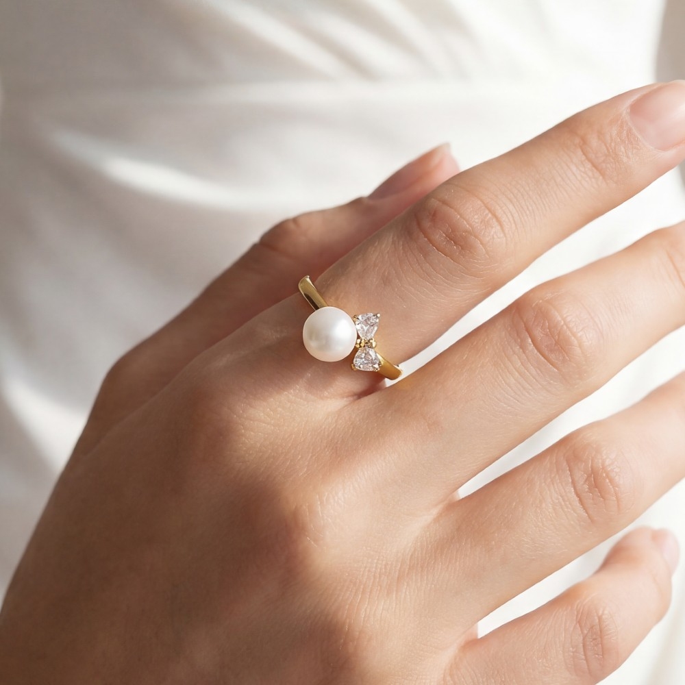 Pearl Statement Ring