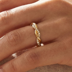 Cz Pave Twisted Band Ring