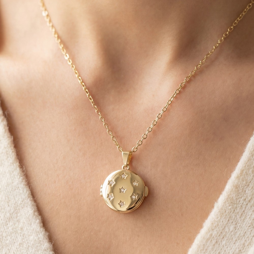 14K Gold Dipped Cz Star Round Locket Necklace