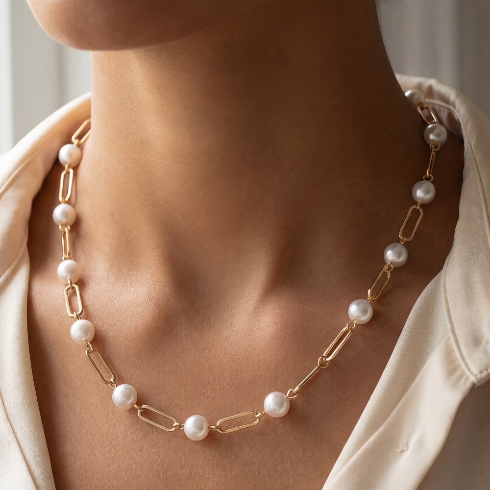 Station Pearl And Oval Chain Necklace