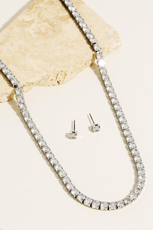 Rhinestone Studded Necklace Set