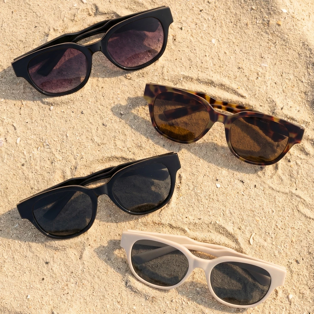 Bold Rounded Square Frame Sunglasses