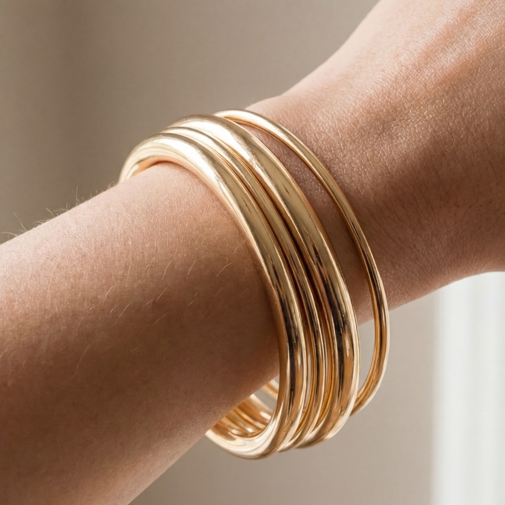 4Pc Mixed Metallic Bangle Bracelet Set