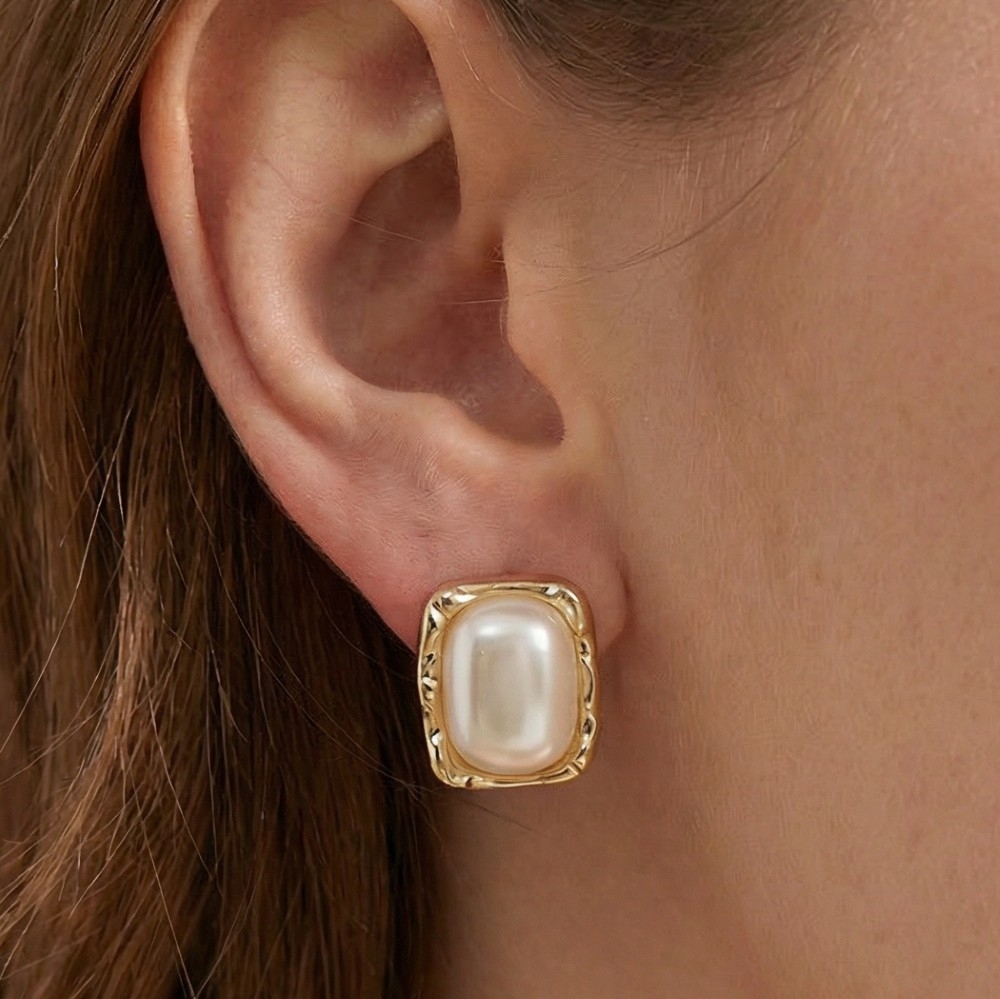 Gold Molten Frame Pearl Square Stud Earrings