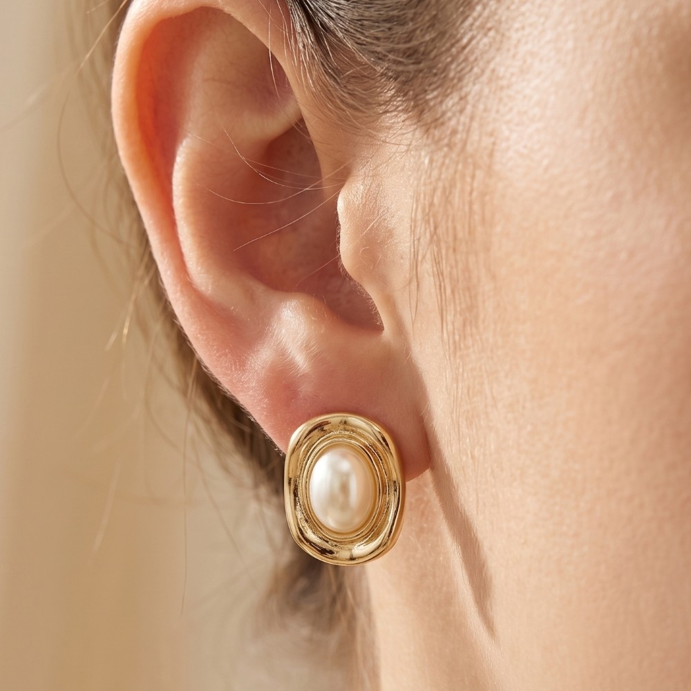 Hammered Oval Pearl Statement Stud Earrings