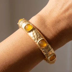 Matte Hammered Faceted Stone Stretch Bangle Bracelet