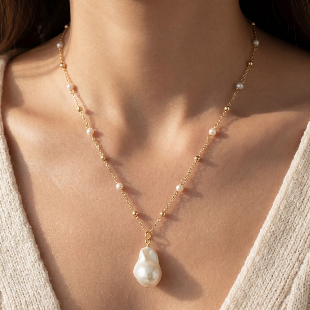 Pearl Station Chain Pearl Pendant Necklace