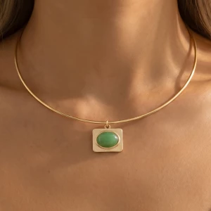 Semi Stone Square Hammered Frame Collar Necklace