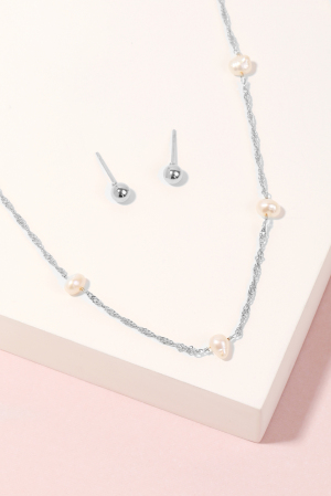Pearly Bead Dainty Chain Necklace Set