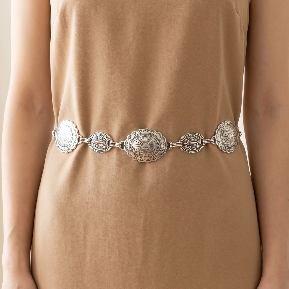 Oval Starburst Metal Concho Chain Belt